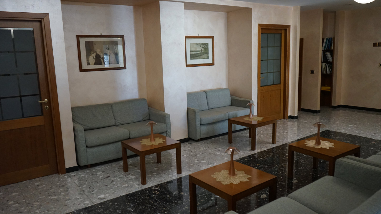 Wartebereich des Hotels
